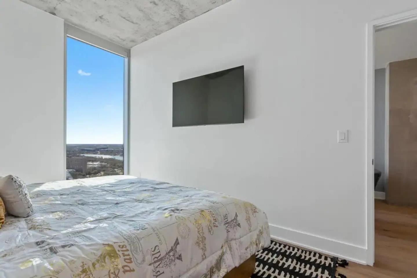 Modern 1Br Condo On Rainey St With Pool And Views Остин Экстерьер фото